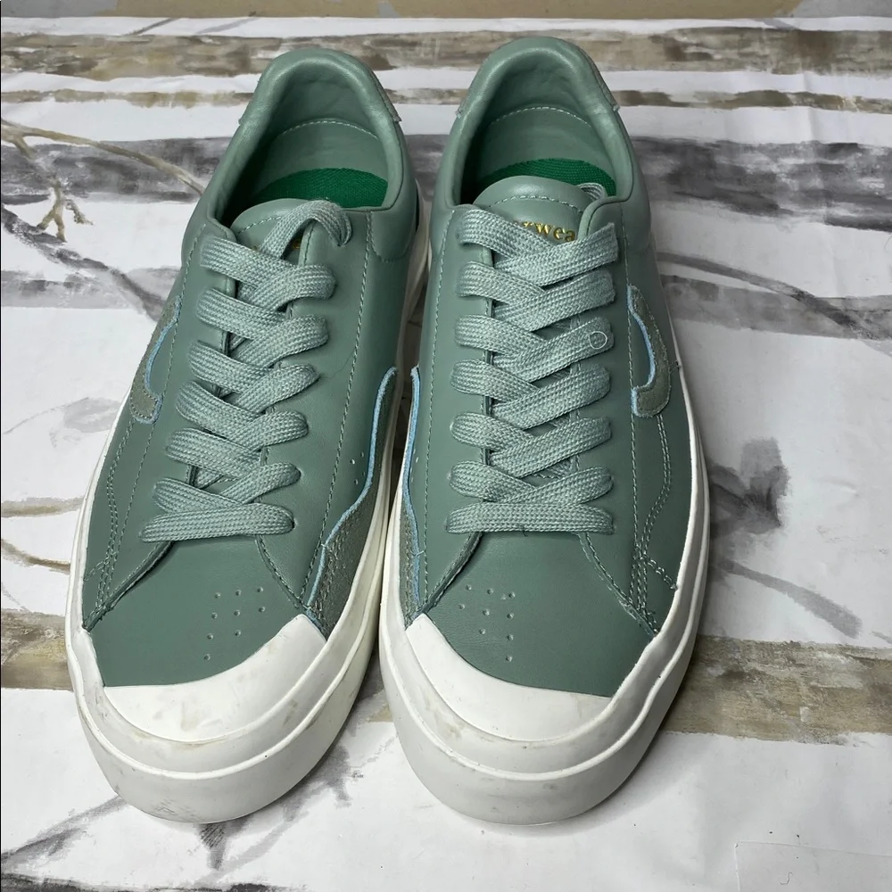 Clearweather Qualifier Sneakers - Picture 3 of 7